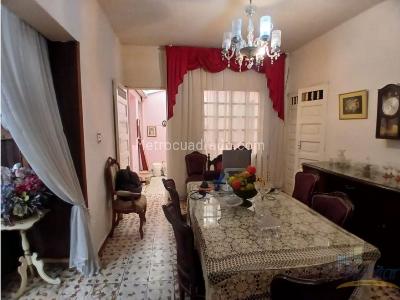 Casa de 5 alcobas en venta en Boston, Medellín, 215 m² · foto 7 de 20