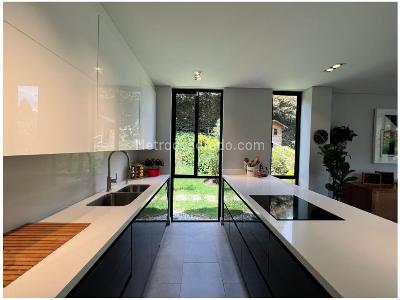 Casa de 4 alcobas en venta en Las Palmas, Medellín, 318 m² · foto 16 de 20