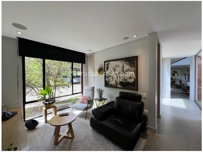 Casa de 4 alcobas en venta en Las Palmas, Medellín, 318 m² · foto 18 de 20