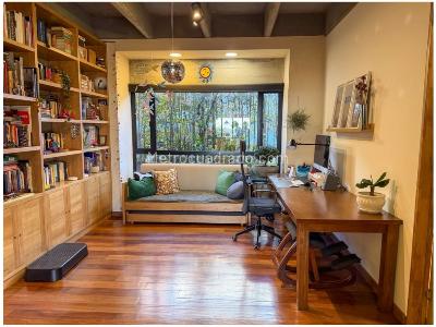 Casa de 4 alcobas en venta en Loma Del Escobero, Envigado, 350 m² · foto 11 de 20