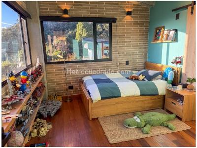 Casa de 4 alcobas en venta en Loma Del Escobero, Envigado, 350 m² · foto 17 de 20