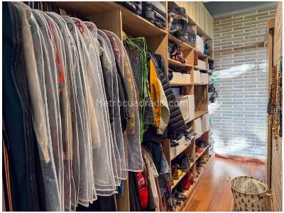 Casa de 4 alcobas en venta en Loma Del Escobero, Envigado, 350 m² · foto 18 de 20