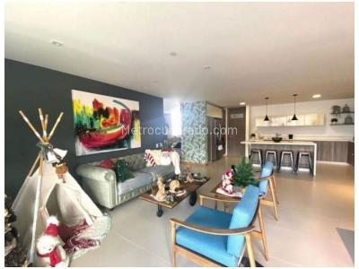 Apartamento de 4 alcobas en venta en El Esmeraldal, Medellín, 184 m² · foto 2 de 10