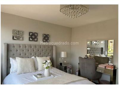 Apartamento de 4 alcobas en venta en El Esmeraldal, Medellín, 184 m² · foto 4 de 10