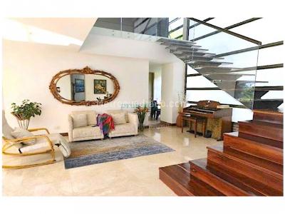 Casa de 4 alcobas en venta en El Vergel, Envigado, 430 m² · foto 16 de 20