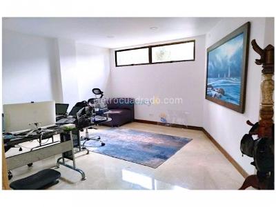 Casa de 4 alcobas en venta en El Vergel, Envigado, 430 m² · foto 20 de 20