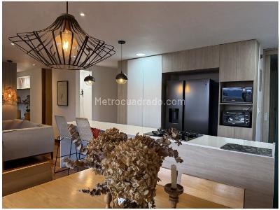 Apartamento en venta en Altos Del Poblado, Medellín · foto 4 de 20