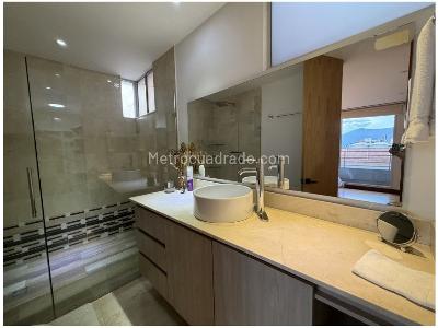 Apartamento en venta en Altos Del Poblado, Medellín · foto 13 de 20
