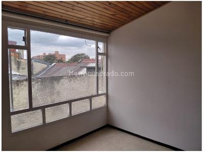 Casa de 4 alcobas en venta en La Campina, Bogotá, 125 m² · foto 16 de 20