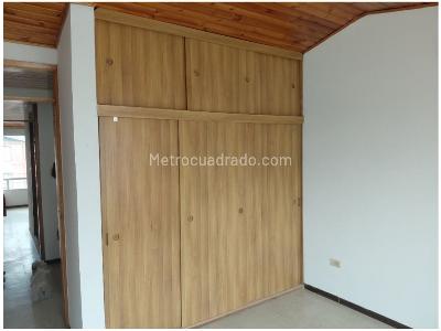 Casa de 4 alcobas en venta en La Campina, Bogotá, 125 m² · foto 18 de 20