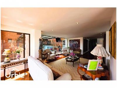 Apartamento en venta en Chico Alto, Bogotá · foto 2 de 20