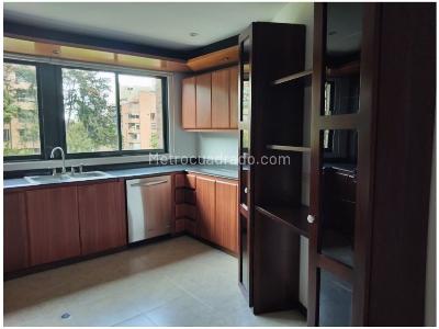 Apartamento en venta en Los Rosales, Bogotá · foto 6 de 20