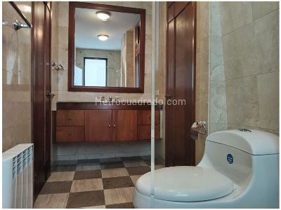 Apartamento en venta en Los Rosales, Bogotá · foto 13 de 20