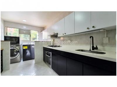 Apartamento de 3 alcobas en venta en San Mateo, Medellín, 154 m² · foto 8 de 14