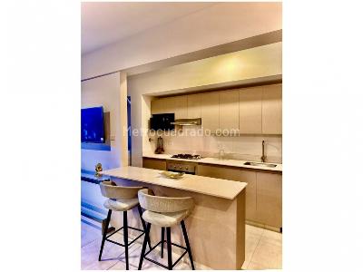 Apartamento de 3 alcobas en venta en Zona 1, Envigado, 75 m² · foto 2 de 18