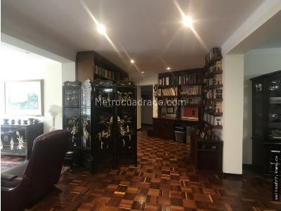 Apartamento en venta en Rosales, Bogotá · foto 3 de 19