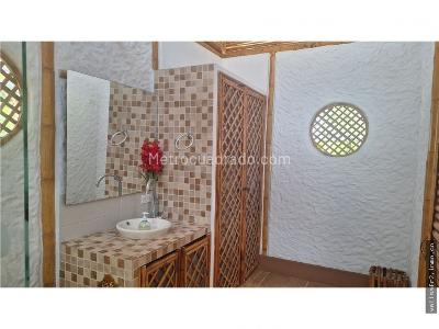 Casa de 5 alcobas en venta en La Mesa, Bogotá, 1400 m² · foto 15 de 20