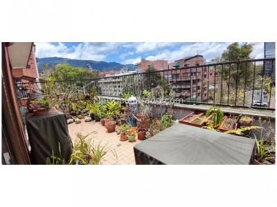 Apartamento en venta en Chico, Bogotá · foto 2 de 19
