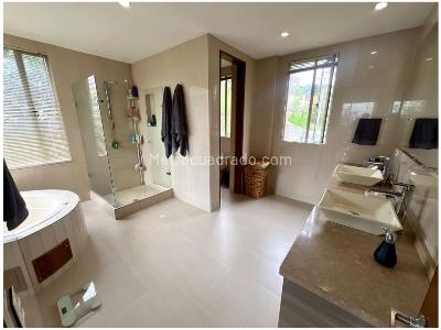 Apartamento en venta en Cerros De Sotileza, Bogotá · foto 11 de 19