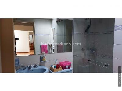 Casa de 4 alcobas en venta en Pontevedra, Bogotá, 273 m² · foto 11 de 14