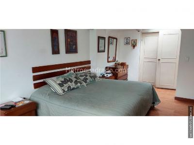 Casa de 4 alcobas en venta en Pontevedra, Bogotá, 273 m² · foto 8 de 14