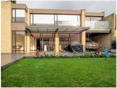Casa de 4 alcobas en venta en Niza, Bogotá, 346 m² · foto 4 de 20