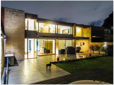 Casa de 4 alcobas en venta en Niza, Bogotá, 346 m² · foto 20 de 20