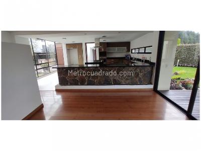 Casa de 3 alcobas en venta en San Sebastian, Bogotá, 500 m² · foto 4 de 20