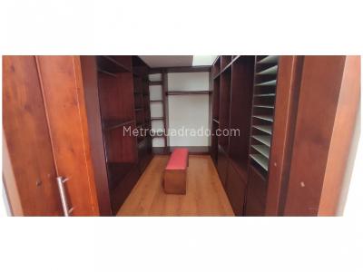 Casa de 3 alcobas en venta en San Sebastian, Bogotá, 500 m² · foto 17 de 20