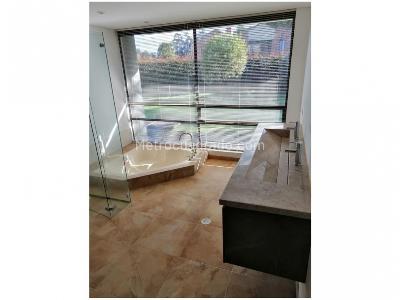 Casa de 3 alcobas en venta en San Sebastian, Bogotá, 500 m² · foto 18 de 20