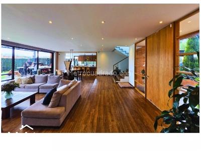 Casa en venta en San Simon, Bogotá · foto 3 de 20