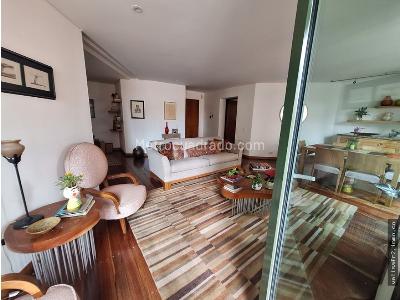 Apartamento de 3 alcobas en venta en Los Rosales, Bogotá, 135 m² · foto 3 de 20