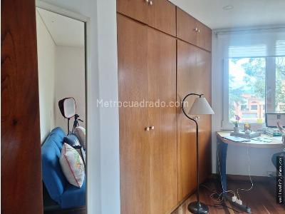 Apartamento de 3 alcobas en venta en Los Rosales, Bogotá, 135 m² · foto 15 de 20