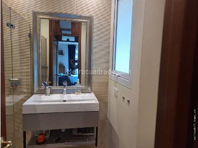 Apartamento de 3 alcobas en venta en Los Rosales, Bogotá, 135 m² · foto 17 de 20