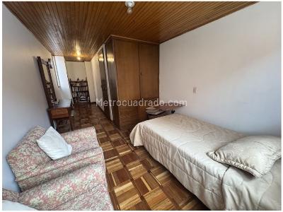 Casa de 4 alcobas en venta en Santa Bibiana Molinos, Bogotá, 268 m² · foto 19 de 20