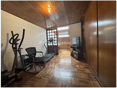 Casa de 4 alcobas en venta en Santa Bibiana Molinos, Bogotá, 268 m² · foto 20 de 20