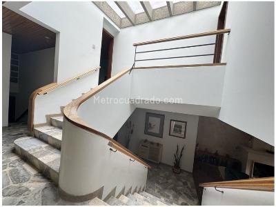 Casa de 4 alcobas en venta en Santa Bibiana Molinos, Bogotá, 268 m² · foto 4 de 20