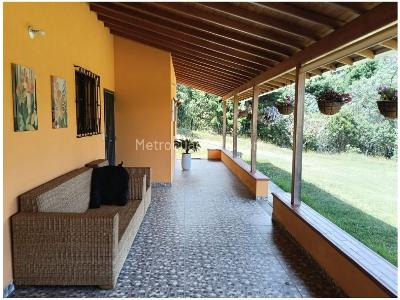 Casa de 3 alcobas en venta en Vereda Piedras Blancas, Medellín, 280 m² · foto 13 de 20