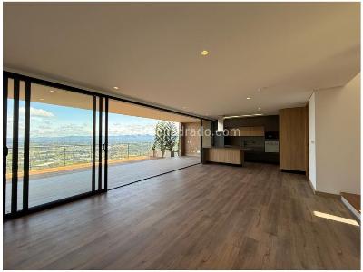 Casa de 4 alcobas en venta en Sajonia, Rionegro, 325 m² · foto 2 de 19