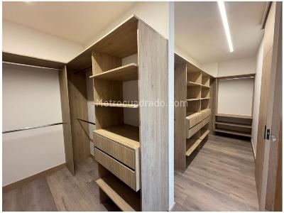 Casa de 4 alcobas en venta en Sajonia, Rionegro, 325 m² · foto 14 de 19