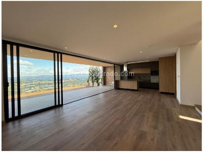 Casa de 4 alcobas en venta en Sajonia, Rionegro, 325 m² · foto 18 de 19