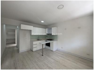 Casa de 5 alcobas en venta en Laureles, Medellín, 212 m² · foto 8 de 19