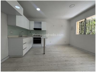 Casa de 5 alcobas en venta en Laureles, Medellín, 212 m² · foto 9 de 19