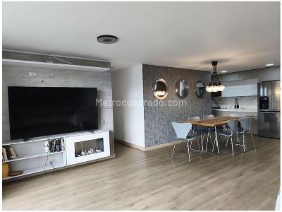 Apartamento en venta en La Frontera, Medellín · foto 3 de 20