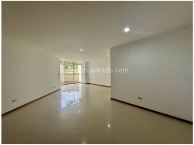 Apartamento de 2 alcobas en venta en Sabaneta, Sabaneta, 102 m² · foto 4 de 20