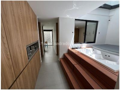 Casa de 3 alcobas en venta en El Nogal, Medellín, 192 m² · foto 4 de 16