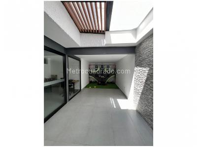 Casa de 3 alcobas en venta en El Nogal, Medellín, 192 m² · foto 8 de 16