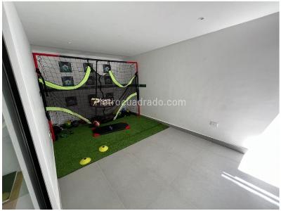 Casa de 3 alcobas en venta en El Nogal, Medellín, 192 m² · foto 9 de 16