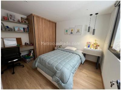 Casa de 3 alcobas en venta en El Nogal, Medellín, 192 m² · foto 11 de 16