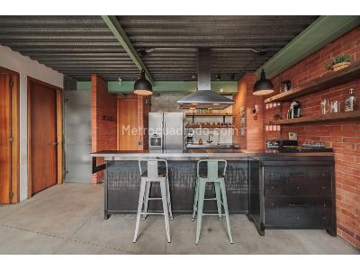 Apartaestudio en venta en El Poblado, Medellín, 114 m² · foto 10 de 20